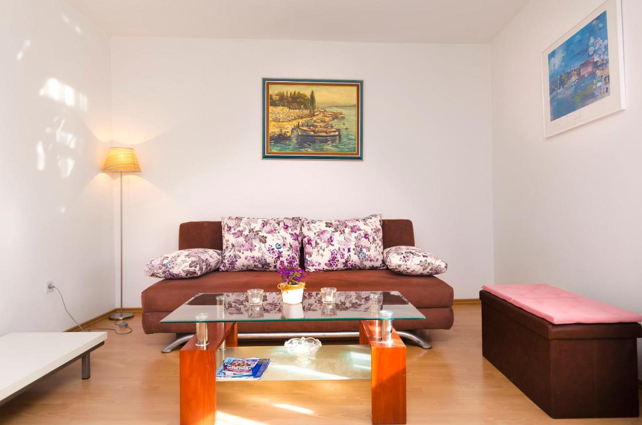 Apartment Ljubica Vodice Eksteriør bilde