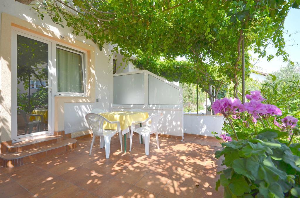 Apartment Ljubica Vodice Eksteriør bilde