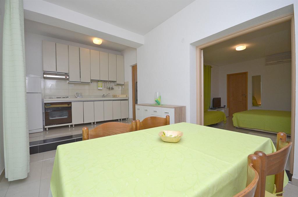 Apartment Ljubica Vodice Eksteriør bilde